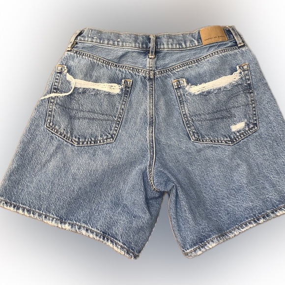 American Eagle Outfitters 90s Boyfriend Denim Shorts Blue Distressed Jean 8 Mom - Picture 12 of 14
